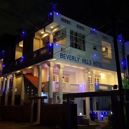 Beverly Hills Hotel Dehiwala-Mount Lavinia Екстер'єр фото