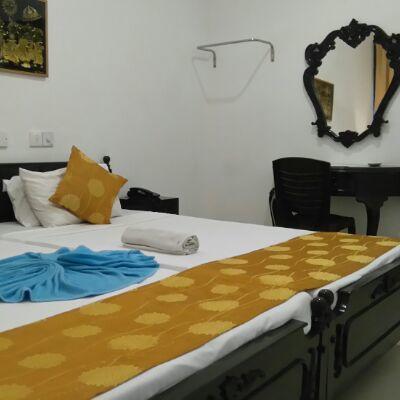 Beverly Hills Hotel Dehiwala-Mount Lavinia Екстер'єр фото